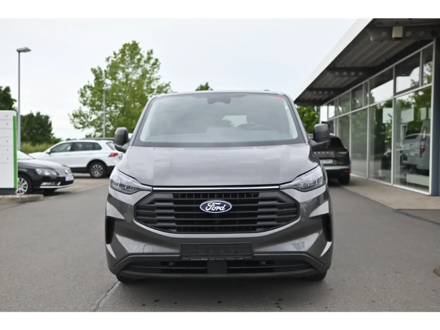 Ford Transit Custom 8Sitze 2.0 AHK Navi LED Klimaautom DAB Sitzhz. Grau - 2