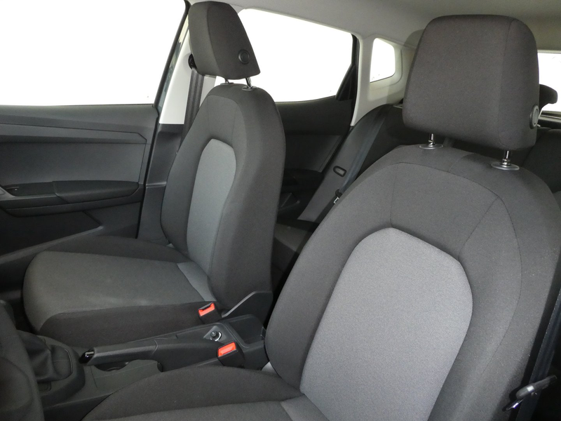 SEAT Arona Reference Edition 1.0 TSI — photo 6