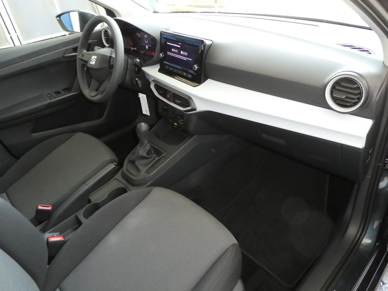 SEAT Arona Reference Edition 1.0 TSI — photo 15