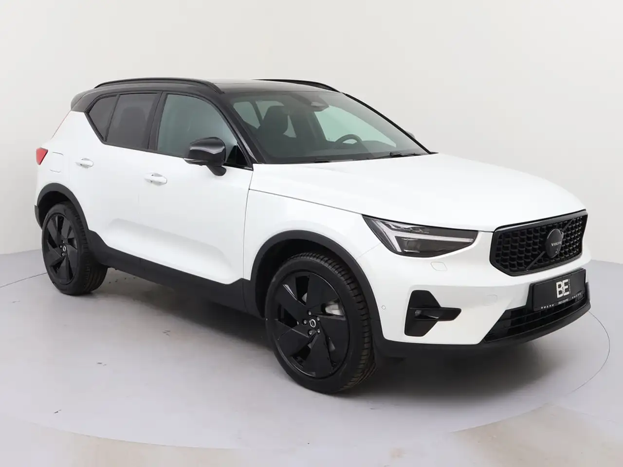 Volvo XC40 2026