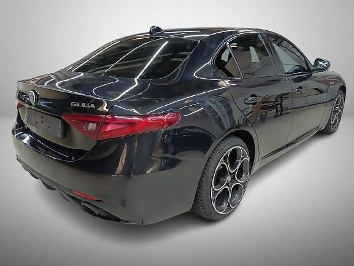 Alfa Romeo Giulia 2.0 Turbo 280 CV AT8 AWD Q4 Veloce Nero - 2