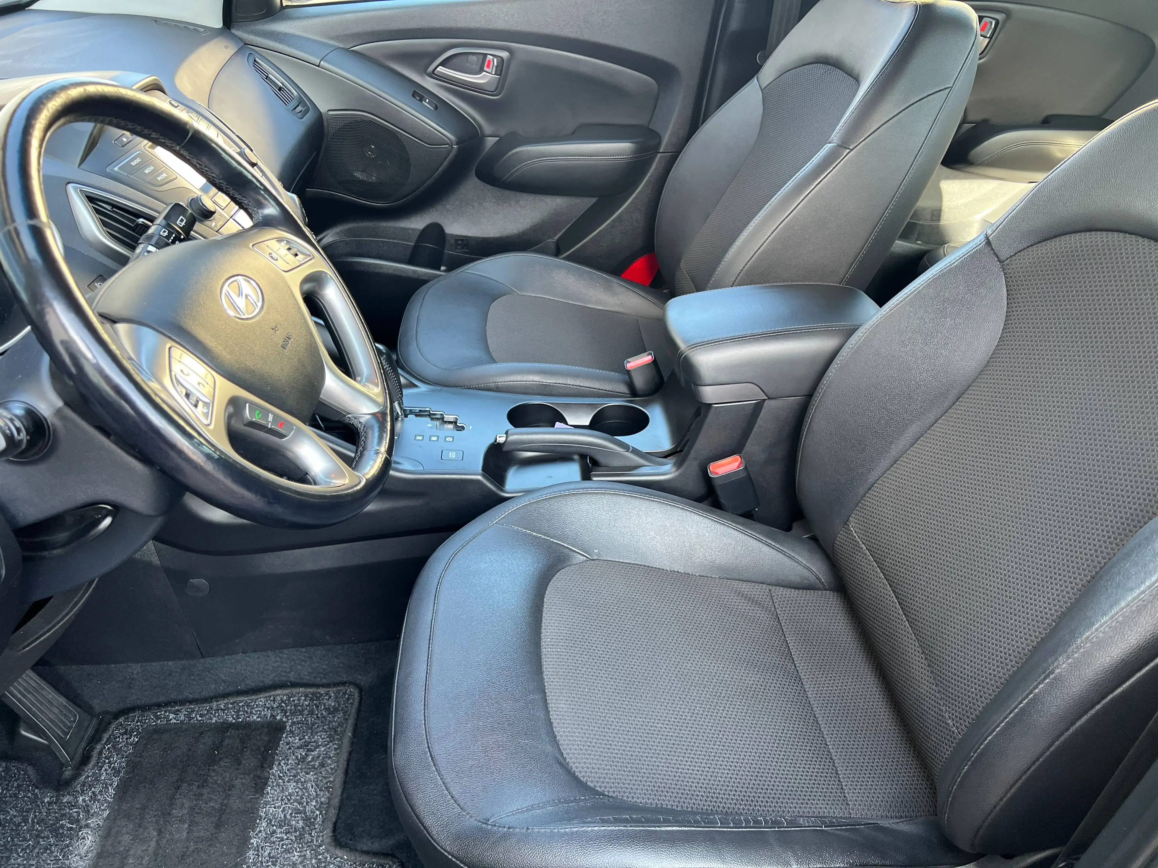 Hyundai iX35 Style 4WD — photo 9