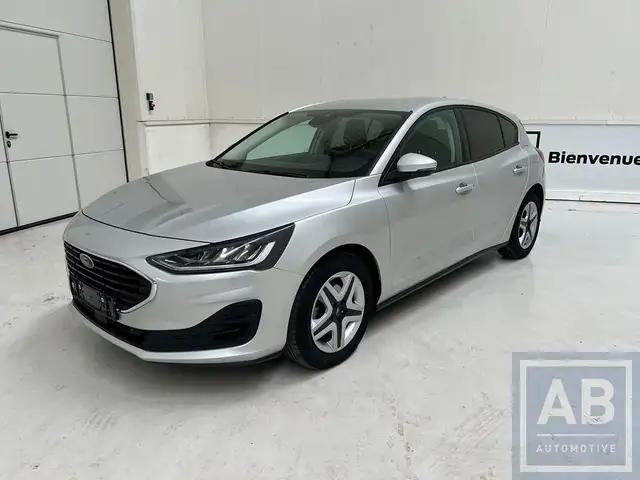 Ford Focus * Low Price = Damage  ! - 55000km - garantie *