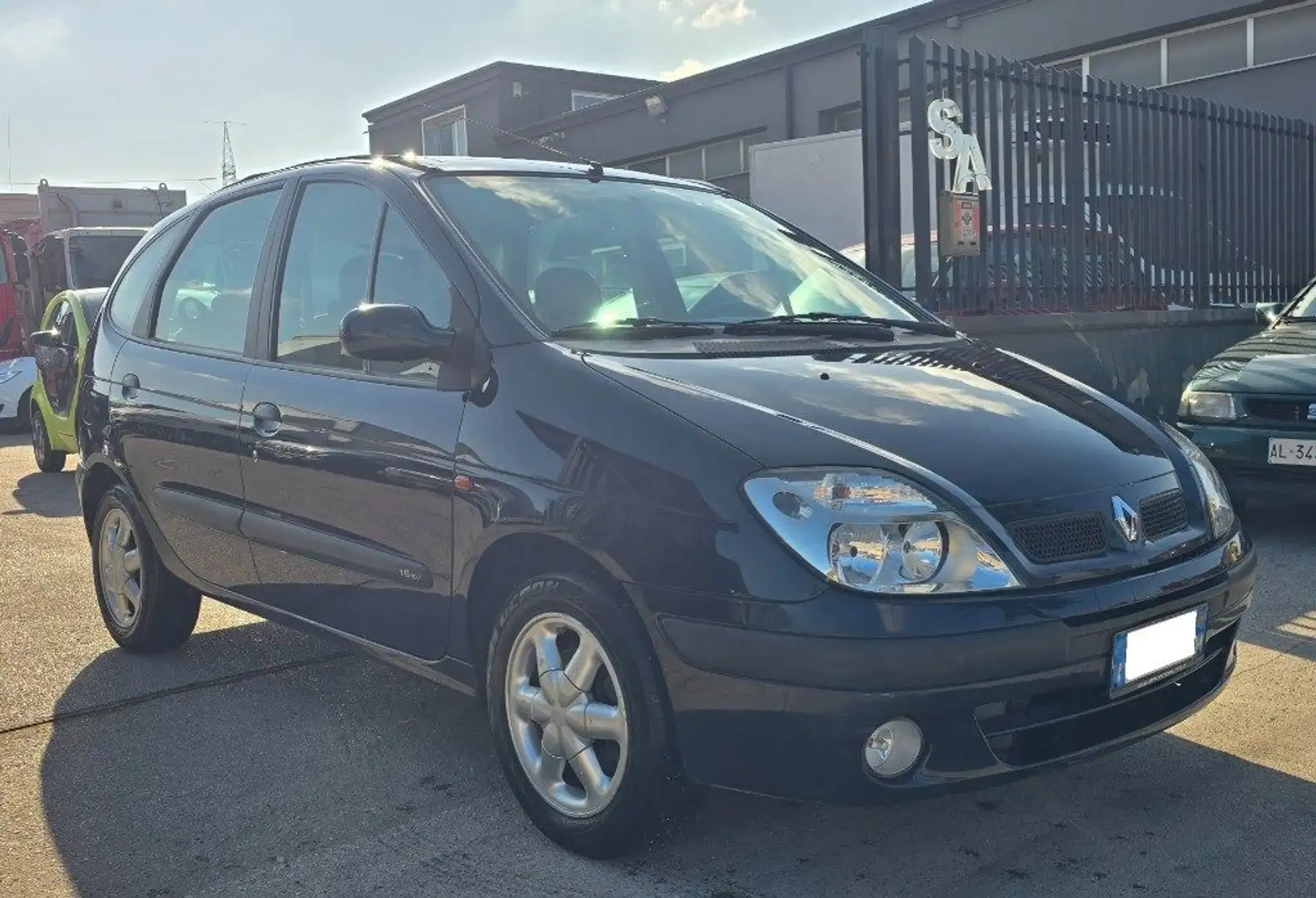 Renault Megane Mégane Scénic 1.6 16V cat Blau - 2