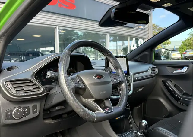 Ford Puma view 2
