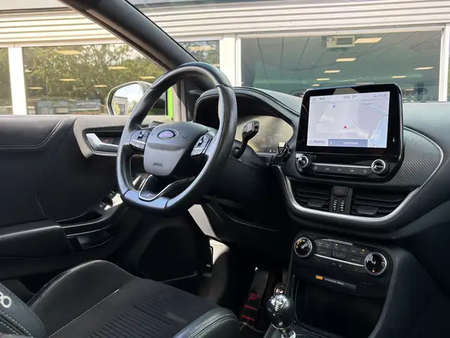 Ford Puma view 8