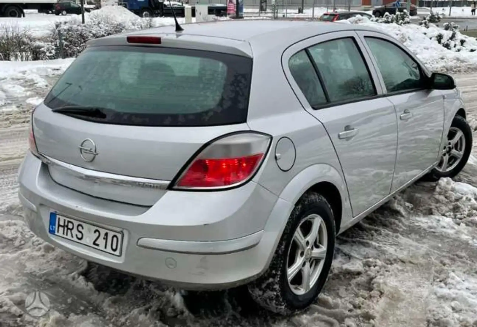 Opel Astra GTC 1.7 CDTI - 2