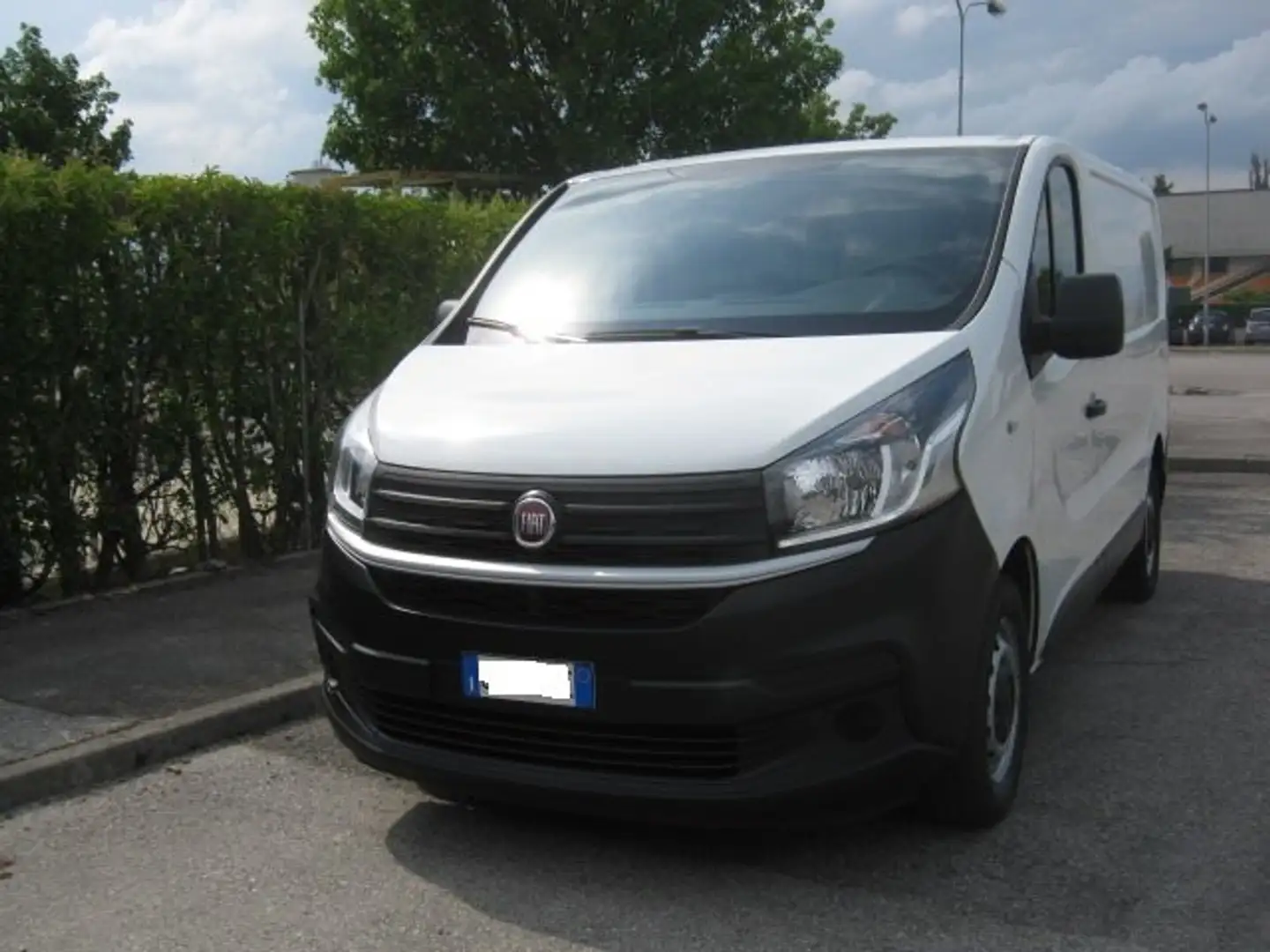 Fiat Talento 2.0 MJT 120CV PC-TN 12q Euro6 D-Temp Blanc - 1