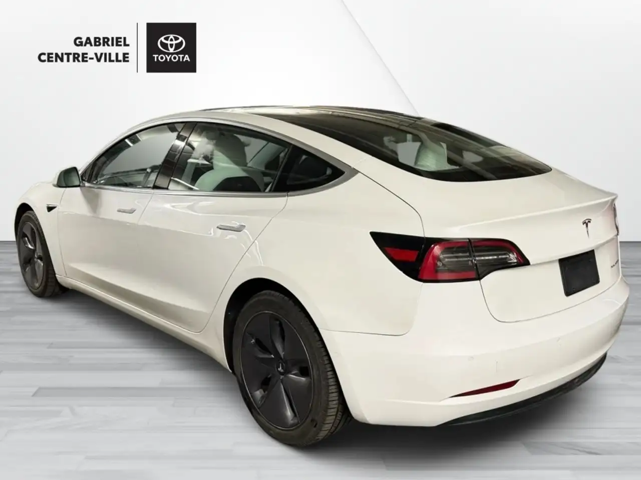 Tesla Model 3 fotografie Tesla Model 3