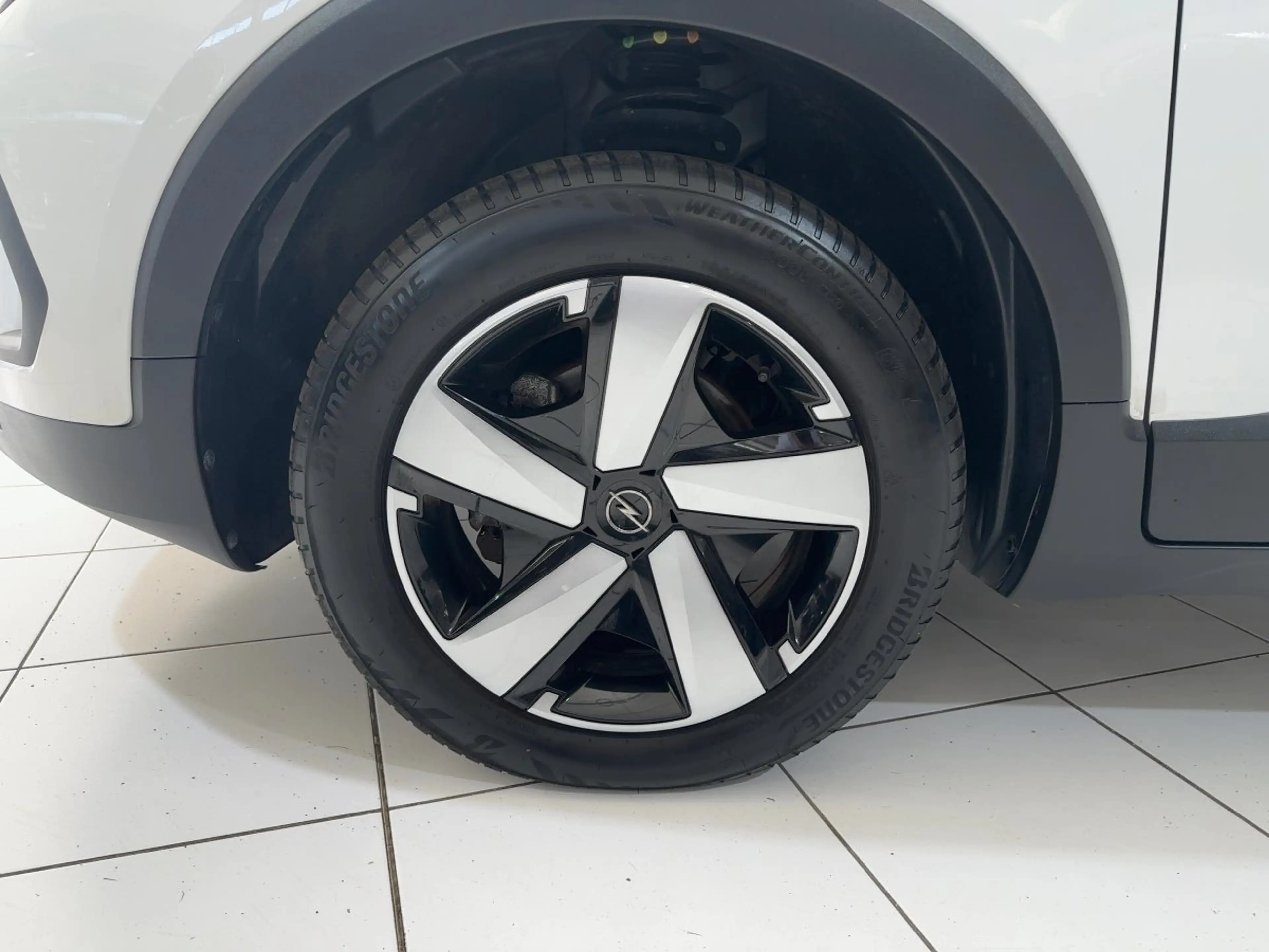 Opel Crossland 1.2 Direct Injection Turbo SHZ*AC — photo 14
