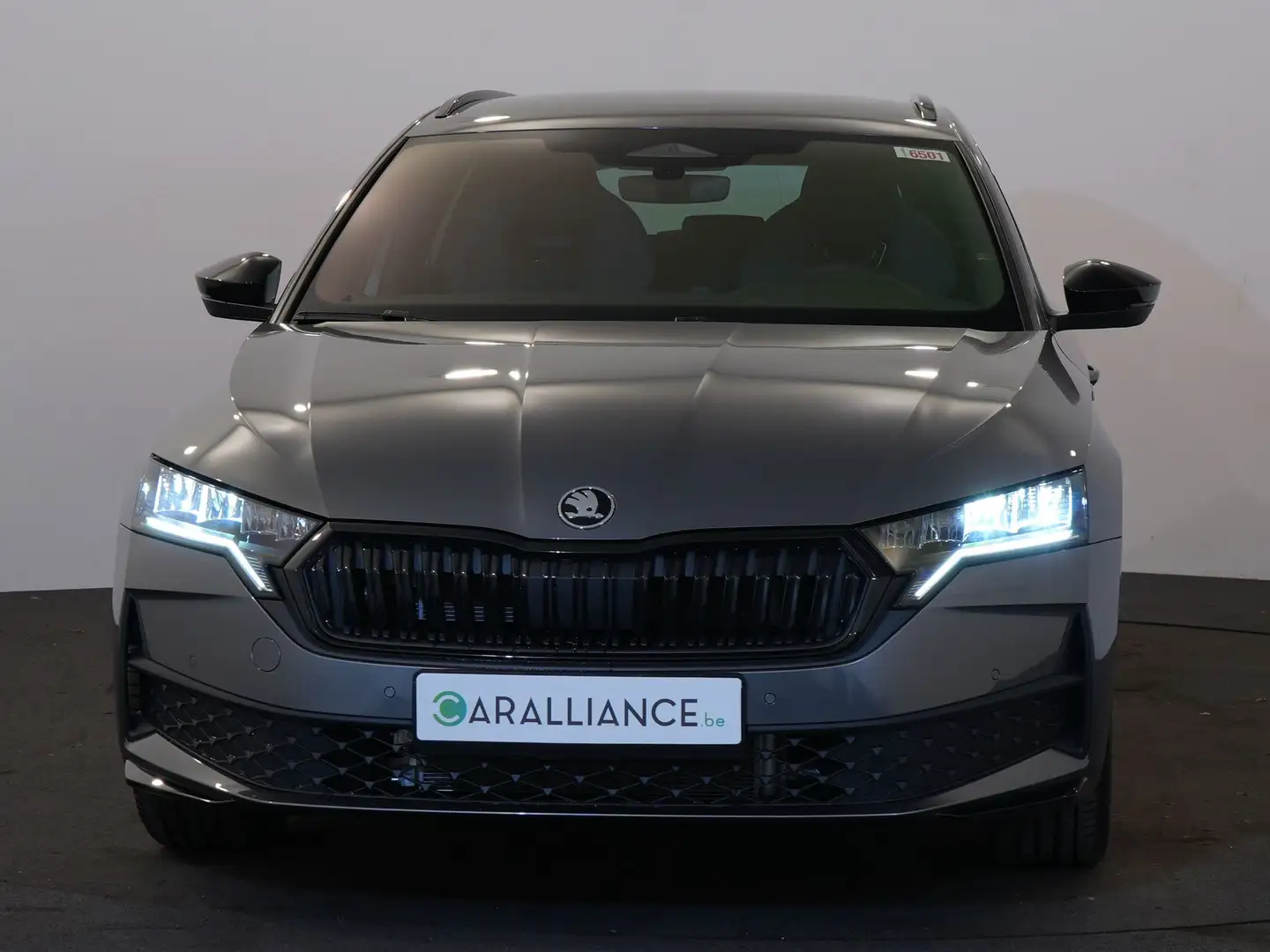 Skoda Octavia Sportline 1.5TSI DSG|NAVbyApp|SGS.CH|LED|PDC| Grijs - 2