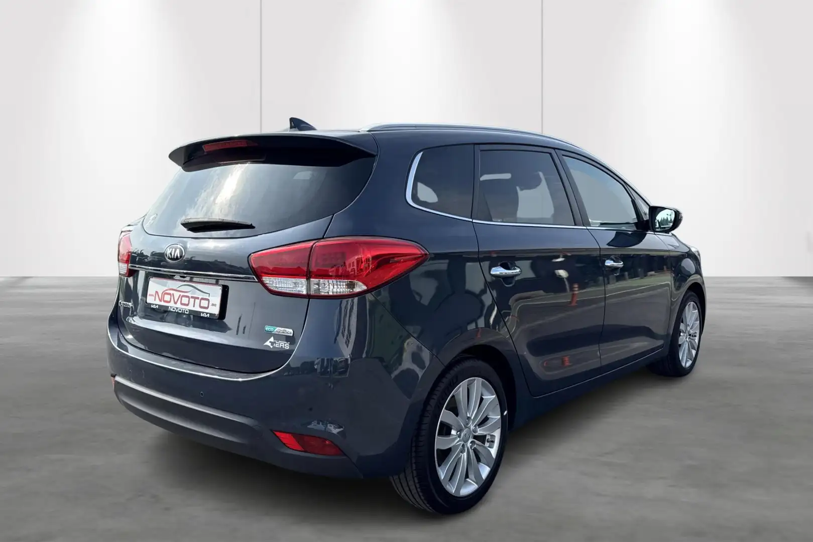 Kia Carens Business Line 1.7 CRDi 115 ISG Eco 7 PLAATSEN - 2