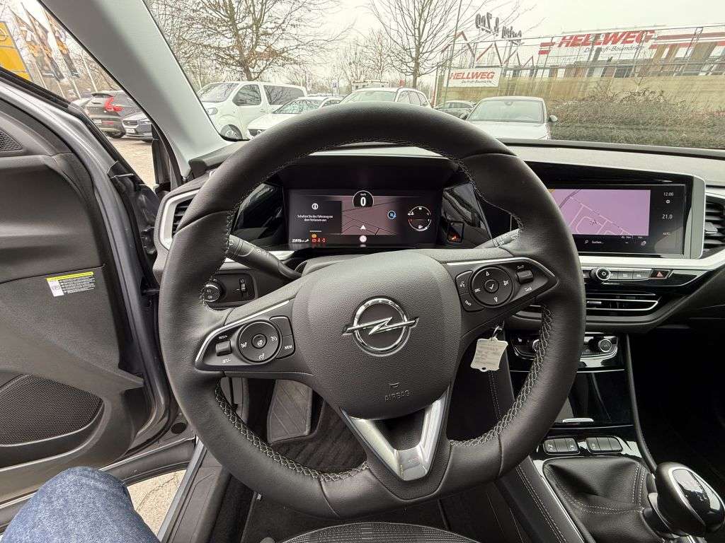 Opel Grandland