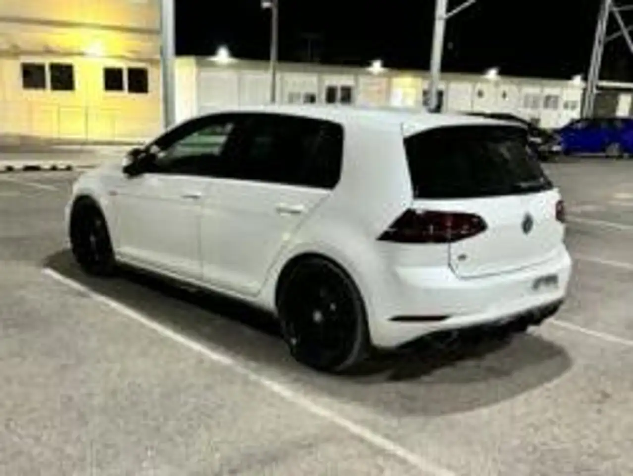 Volkswagen Golf R