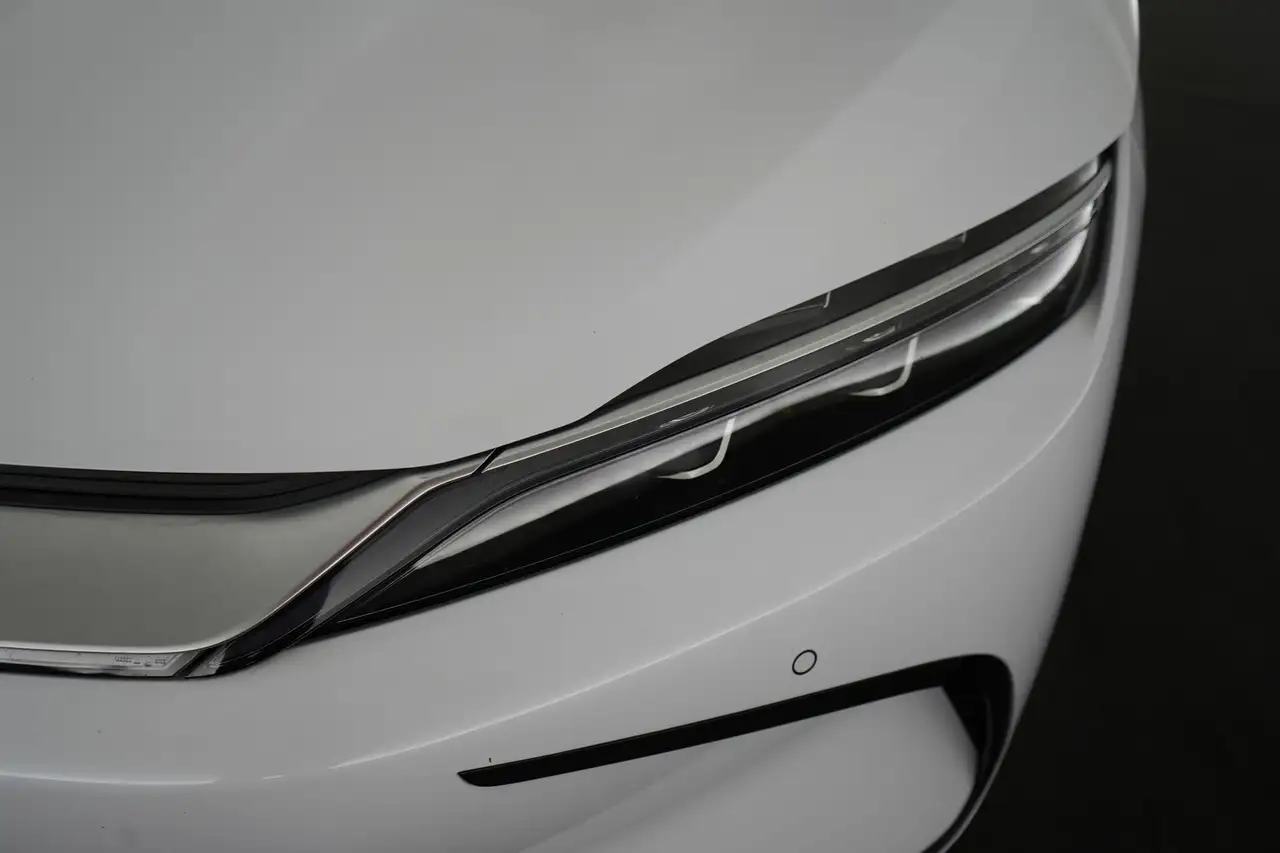 BYD Han 85 kWh Executive 4WD LEDER/CUIR Adapt. LED GPS PDC, миниатюра 18