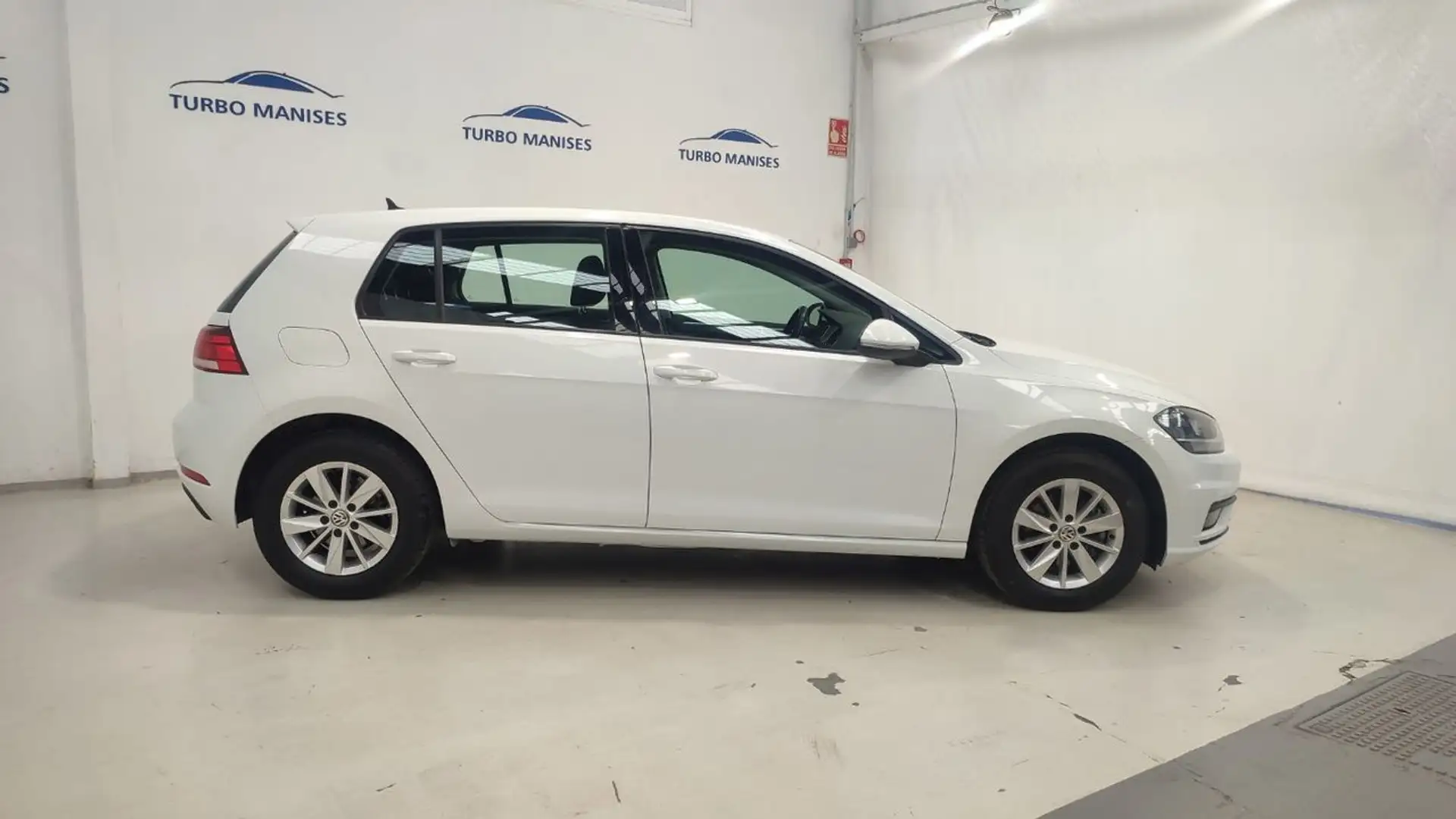 Volkswagen Golf 1.6TDI Last Edition 85kW Blanco - 2