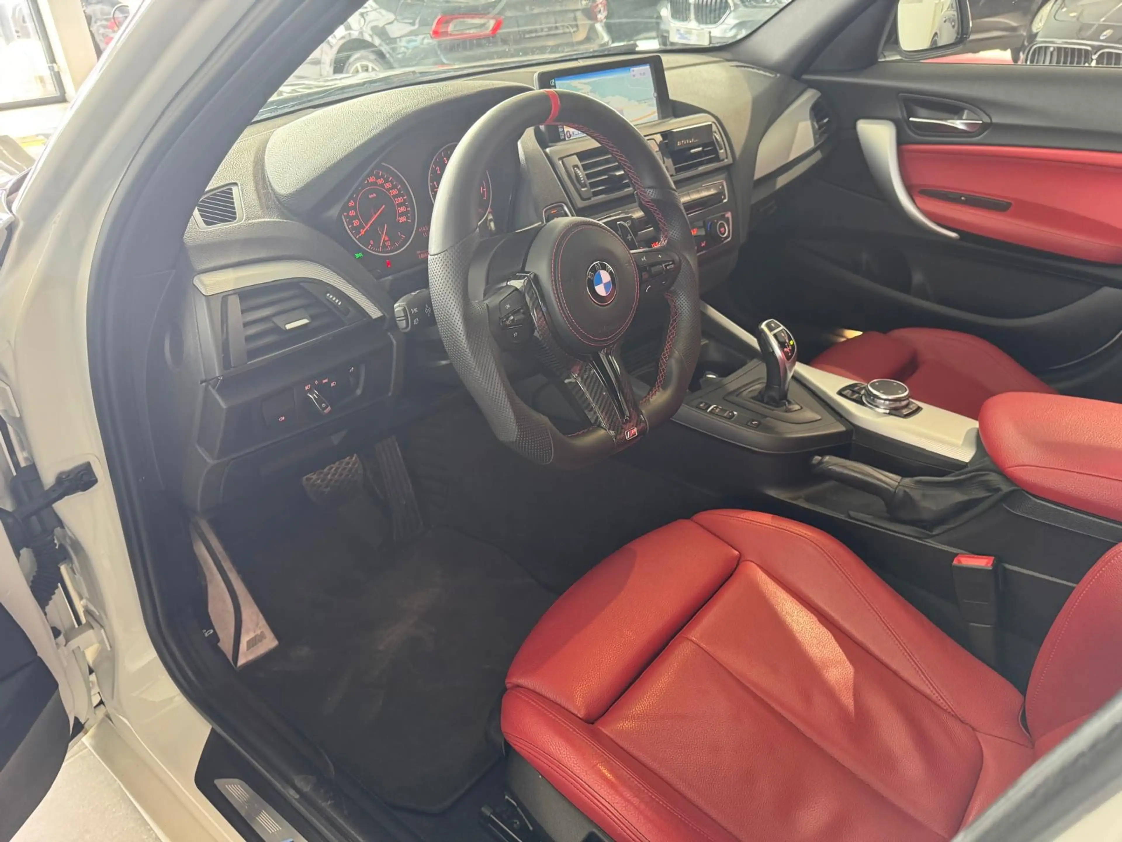 BMW 135 M135iXAS*BOITE AUTO*X-DRIVE*TOIT OUVRANT*LED*GPS*CUIR*RADAR*EURO6b — photo 9
