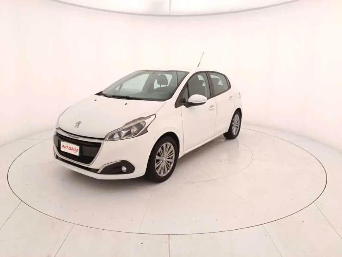 Peugeot 208 I 2015 1.2 puretech Active 82cv 5p Bianco - 1