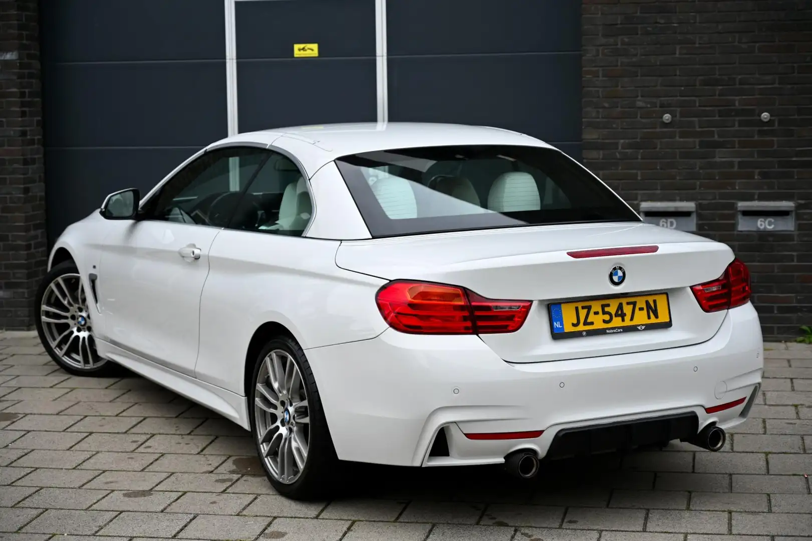 BMW 440 440i Cabriolet, M-Pakket, B58, M Performance uitla Wit - 2