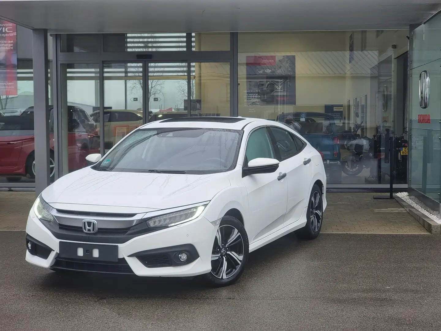 Honda Civic Civic 1.6 i-DTEC Executive 120 BVM6 Blanc - 1