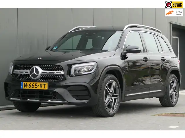 Mercedes-Benz GLB 200 Business Solution AMG 7p. Pano widescreen camera t