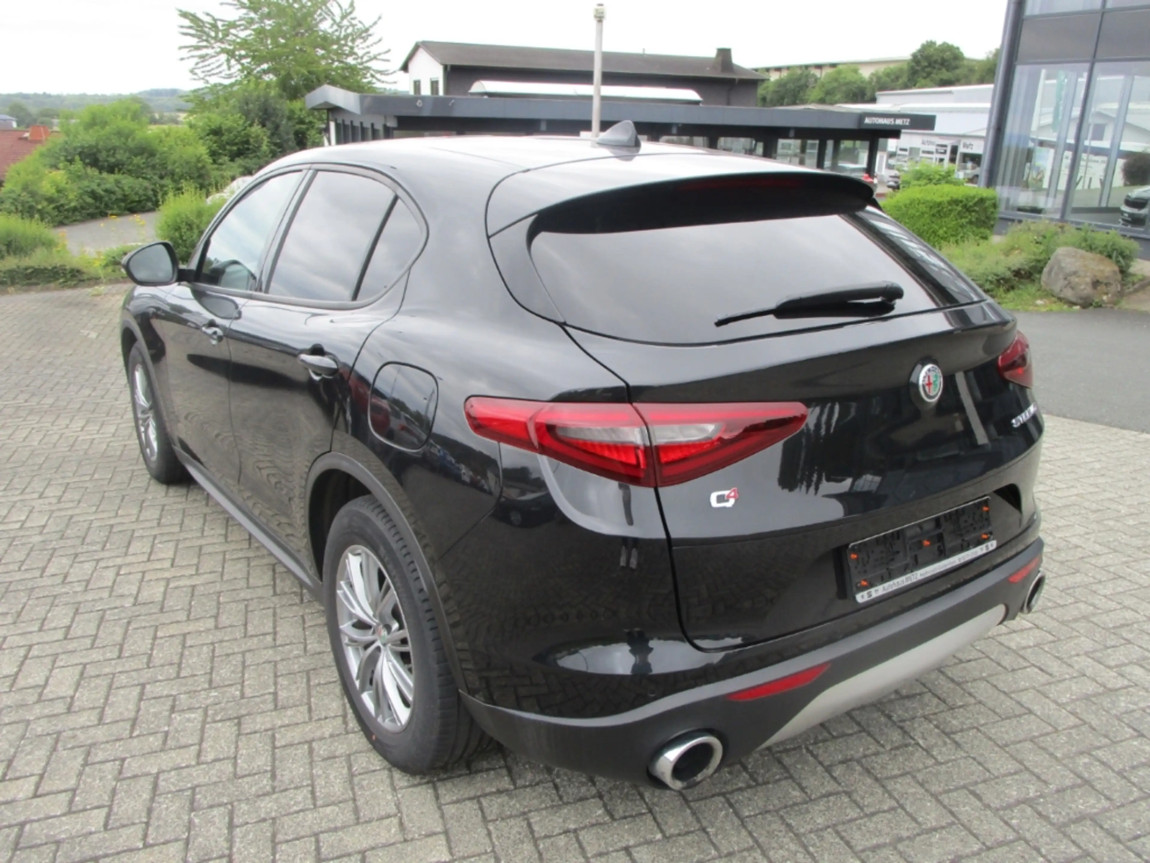 Alfa Romeo Stelvio Business Q4 140 kW (190 PS) 8-Gang DSG Allrad — photo 5
