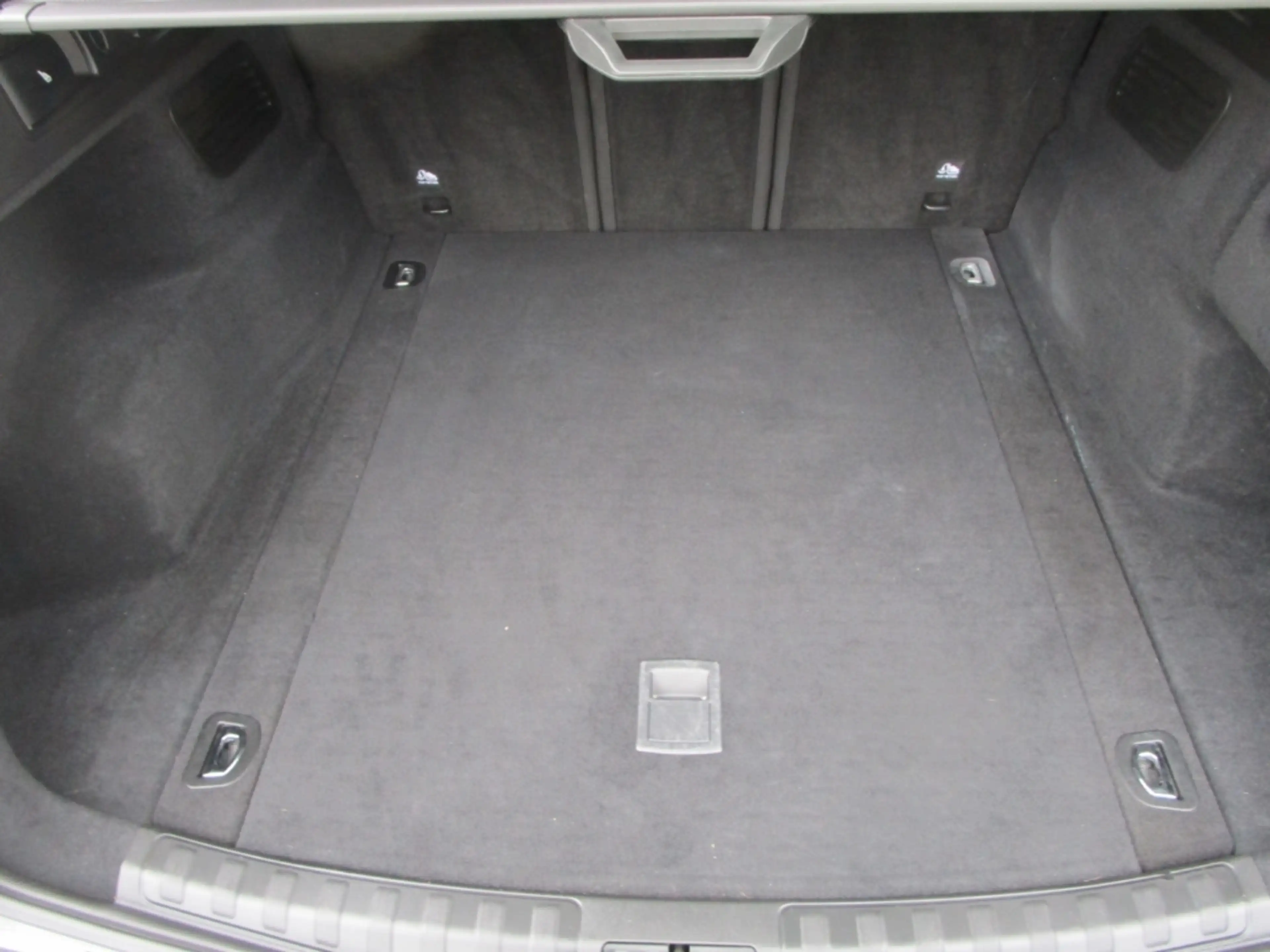 Alfa Romeo Stelvio Business Q4 140 kW (190 PS) 8-Gang DSG Allrad — photo 7
