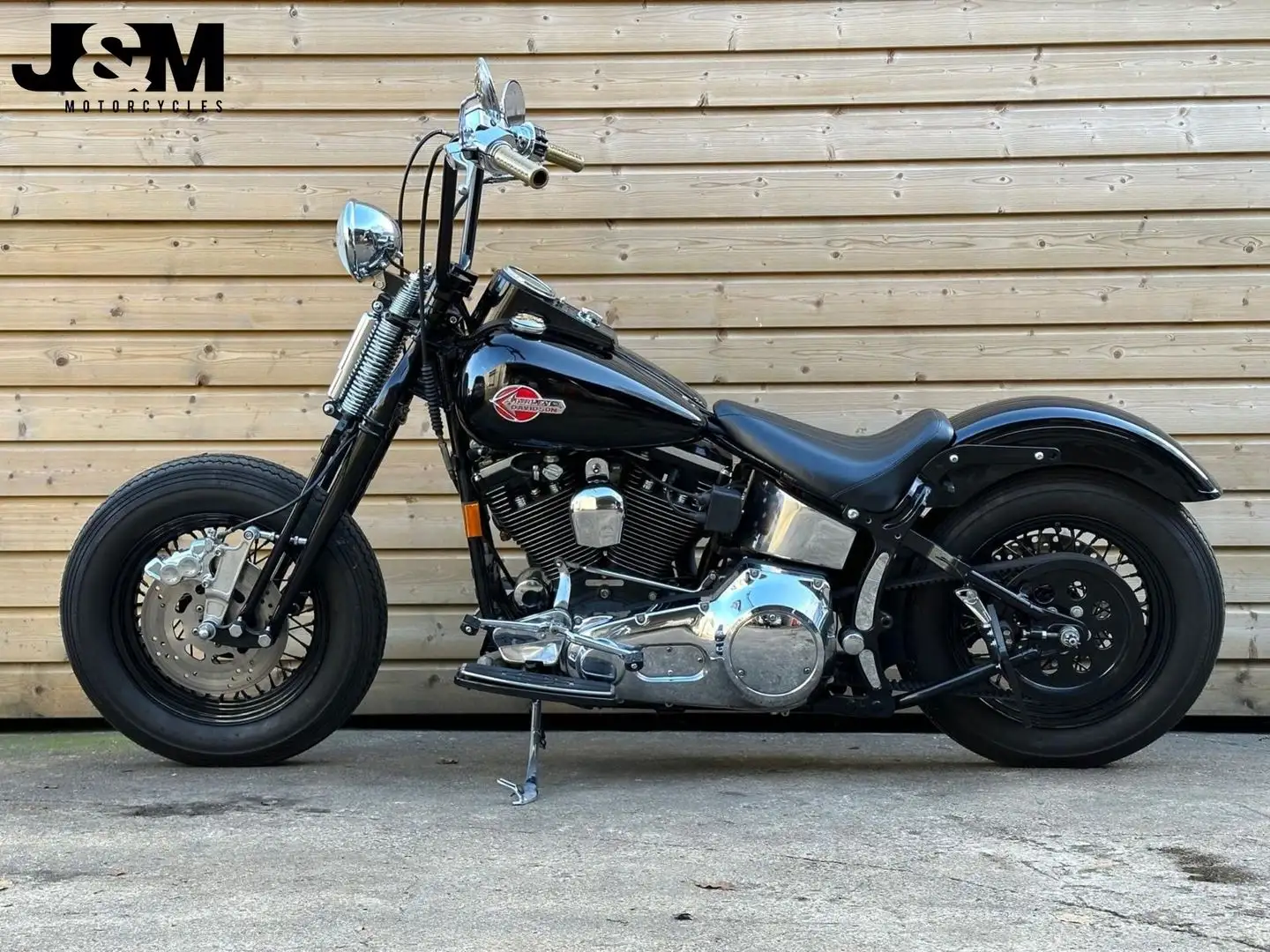 Harley-Davidson Heritage Softail CLASSIC FLSTC Black - 1