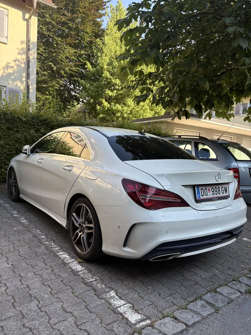 Mercedes-Benz CLA 180 Shooting Brake 7G-DCT AMG Line - 1