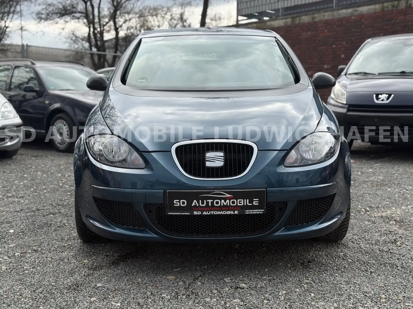 SEAT Altea Reference 1,6/TÜVNEU*KLIMA*AHK*ALLWTRFN Blau - 2