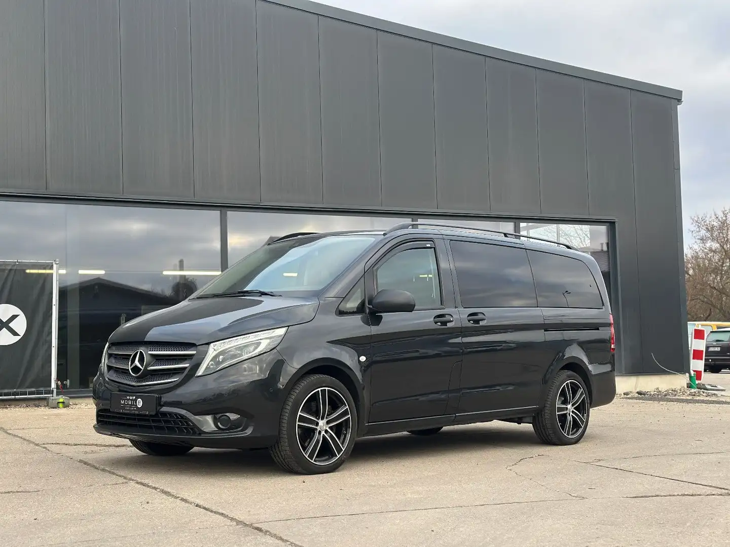 Mercedes-Benz Vito Mixto 4x4 lang DAB, LED, NAVI Standheizung Grijs - 1