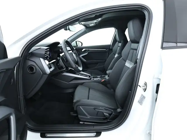 Audi A3 view 8