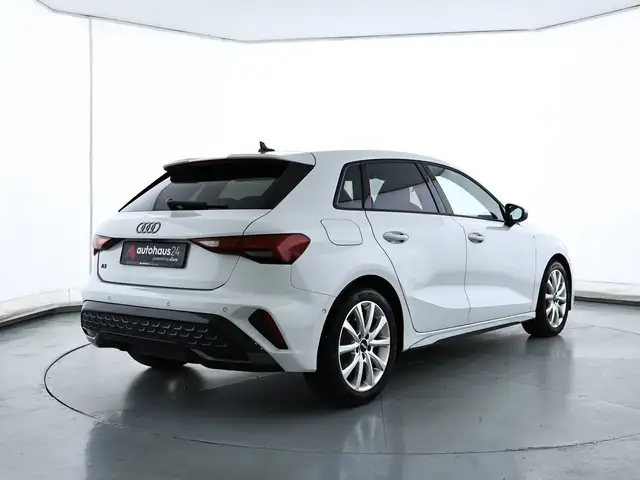 Audi A3 view 5