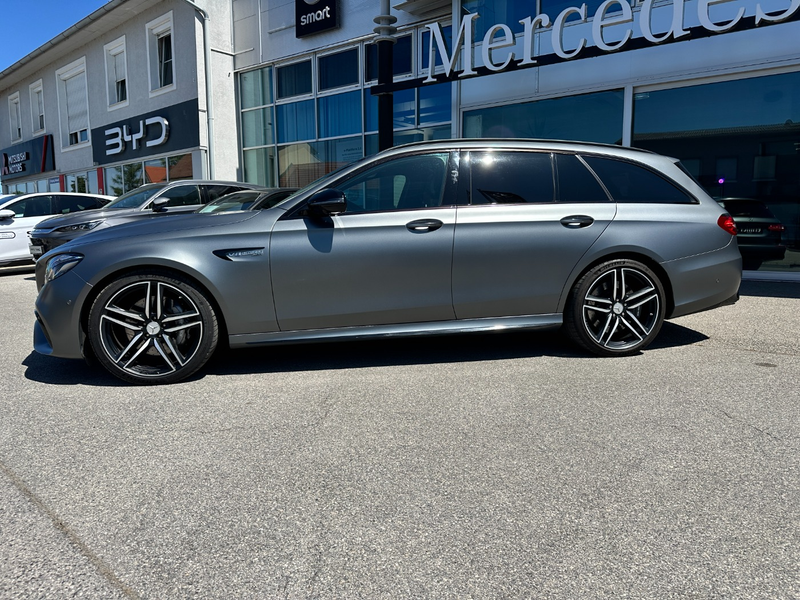 Mercedes-Benz E 63 AMG 4MATIC+ T-Modell AMG V8 3982 ccm — photo 3