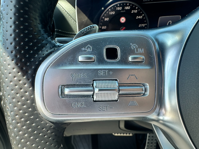 Mercedes-Benz E 63 AMG 4MATIC+ T-Modell AMG V8 3982 ccm — photo 19