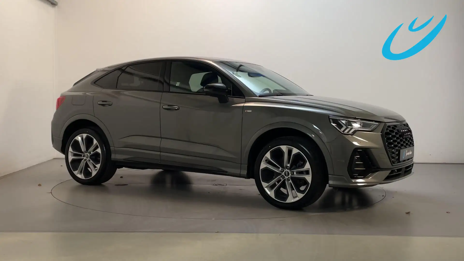 Audi Q3 Sportback 45 TFSI e S Edition Camera Virtual Cockp Grijs - 1