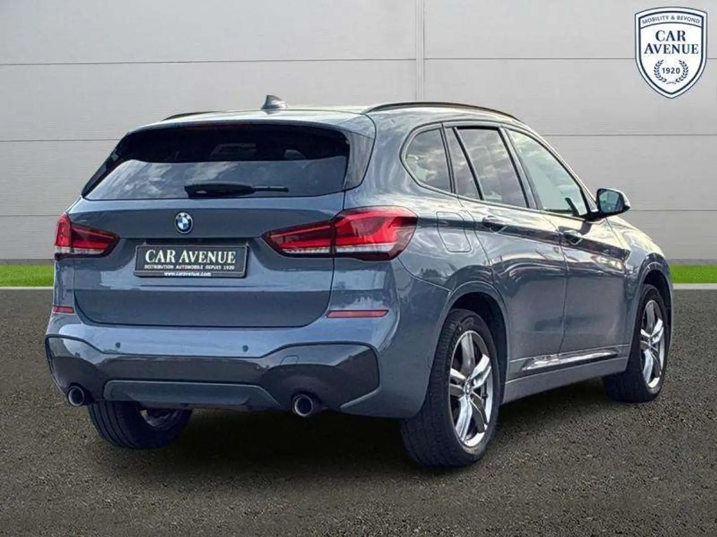 BMW X1 X drive Gris - 2