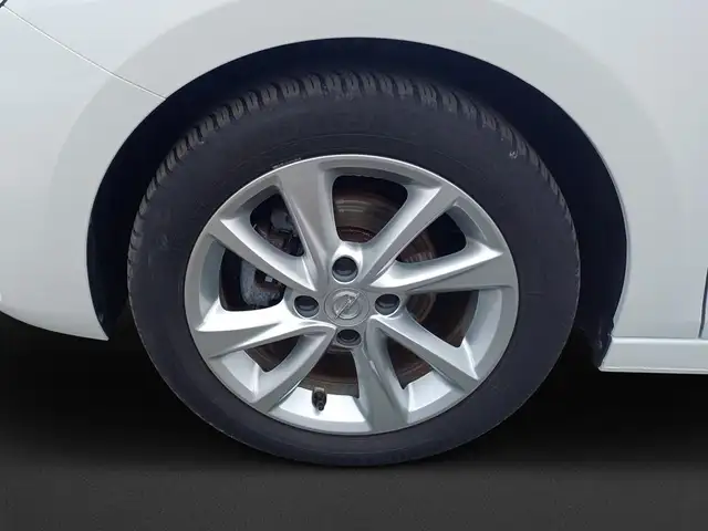 Opel Corsa view 8