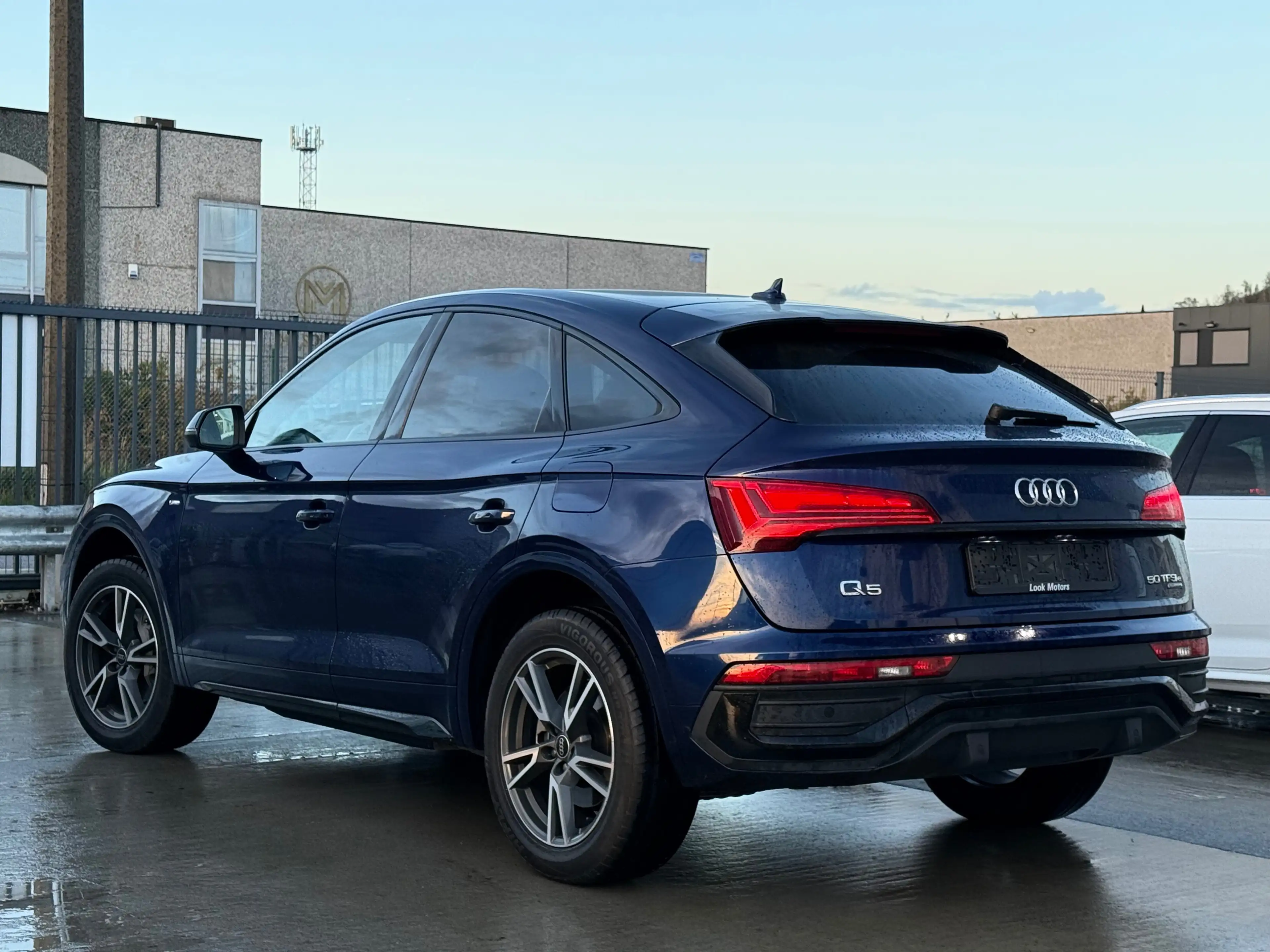 Audi Q5 SPORTBACK PHEV 50 TFSIe Quattro S line S tronic NAVIGATION CUIR CAMERA CARPLAY LED FULL OPTIONS — photo 4