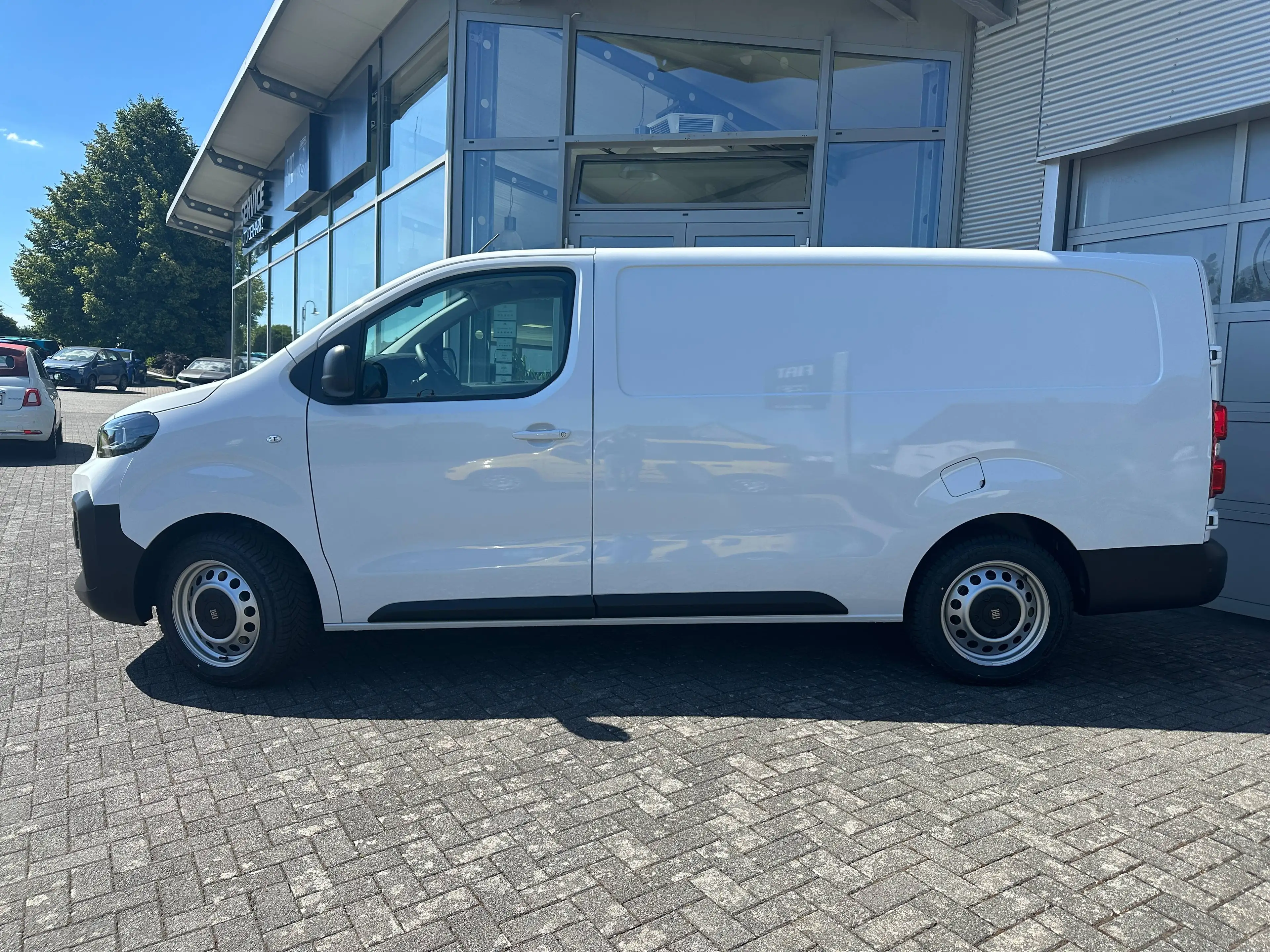 Fiat Scudo L3 Basis / Rückfahrkamera / Heckflügeltüren / Laderaumboden aus Holz — photo 2
