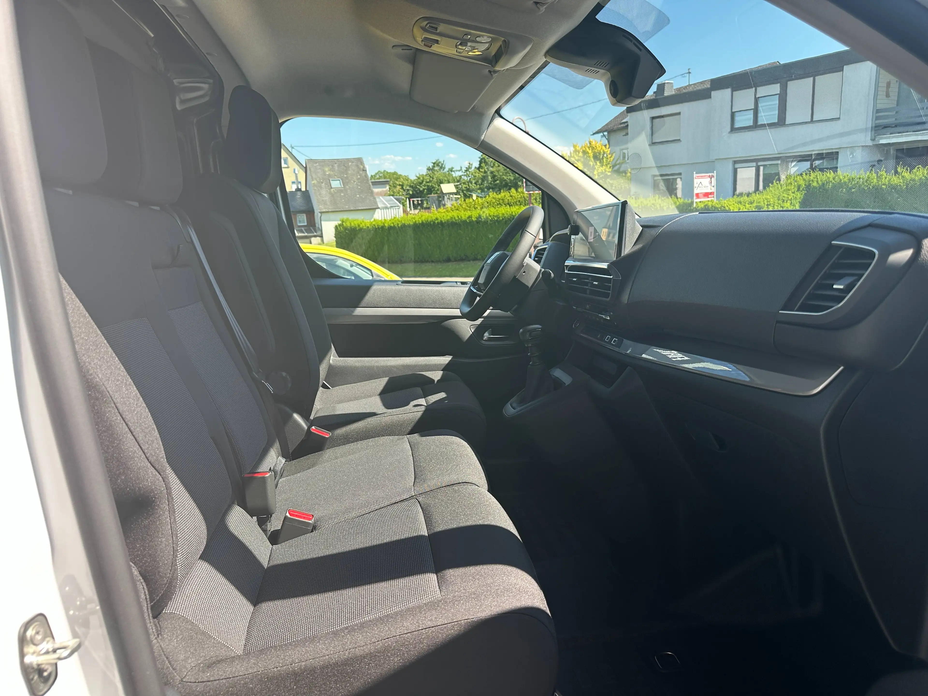 Fiat Scudo L3 Basis / Rückfahrkamera / Heckflügeltüren / Laderaumboden aus Holz — photo 11