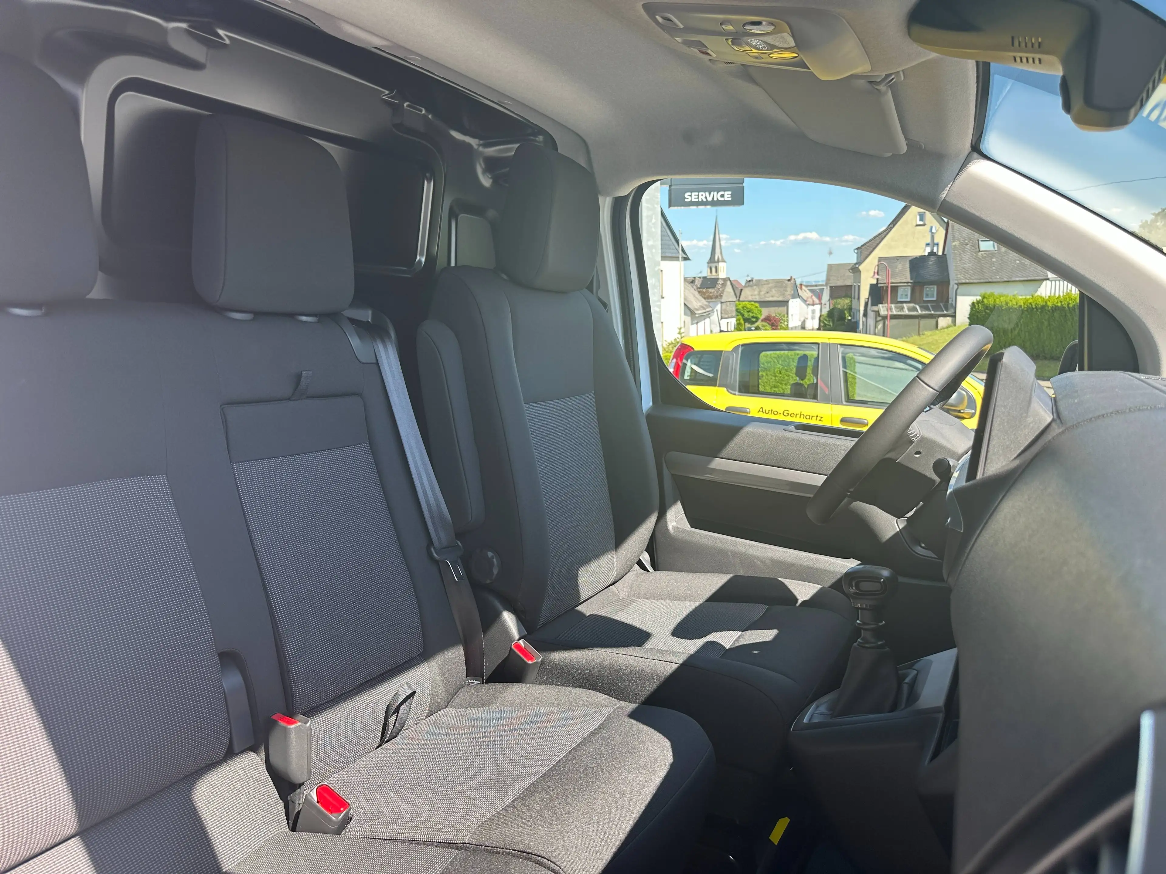 Fiat Scudo L3 Basis / Rückfahrkamera / Heckflügeltüren / Laderaumboden aus Holz — photo 12