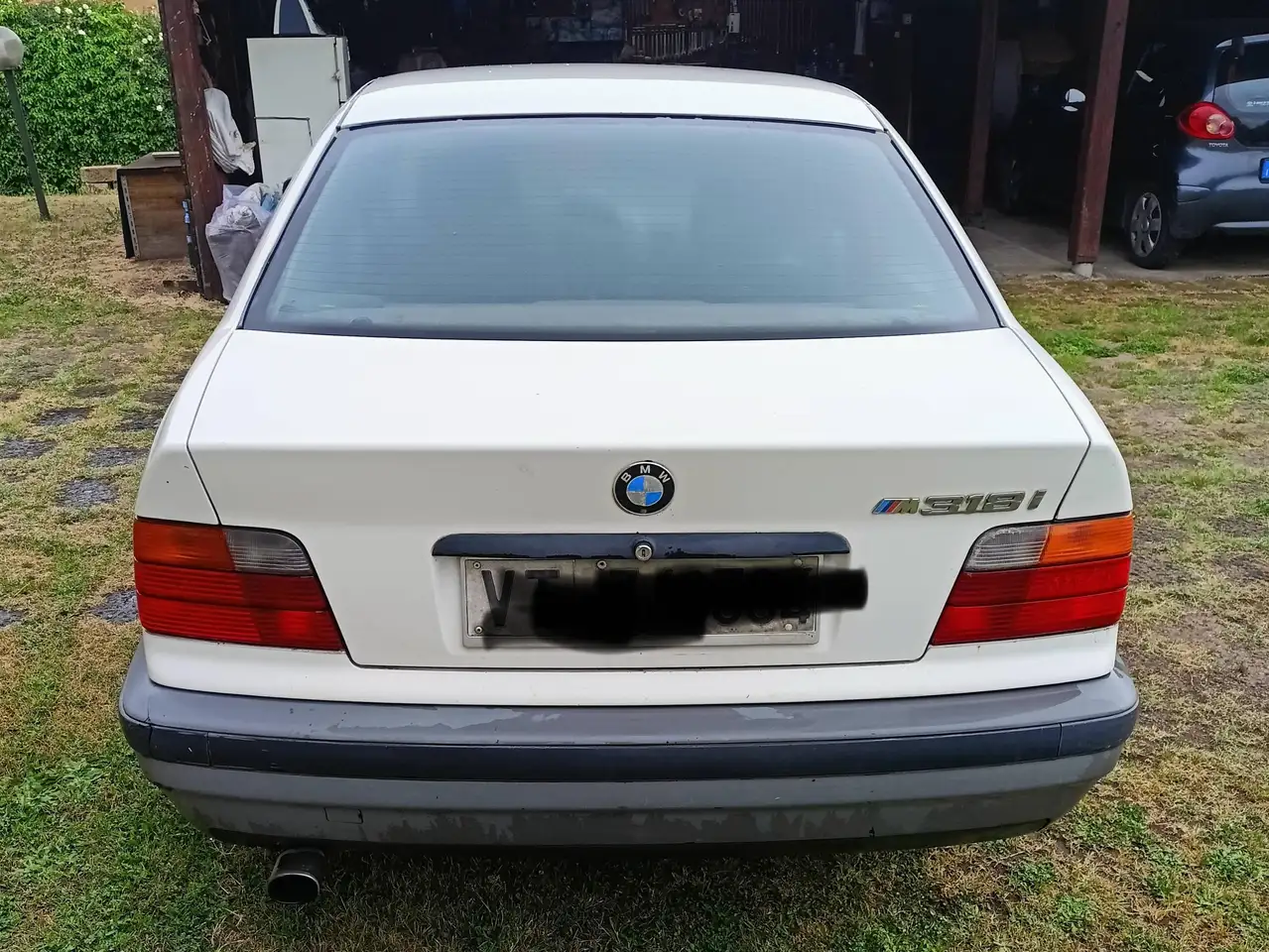 BMW 318i 4p, foto 3