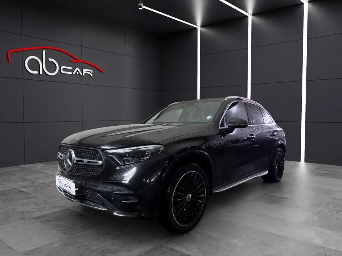 Mercedes-Benz GLC 220 d mhev AMG Line Premium Plus 4matic auto Nero - 1