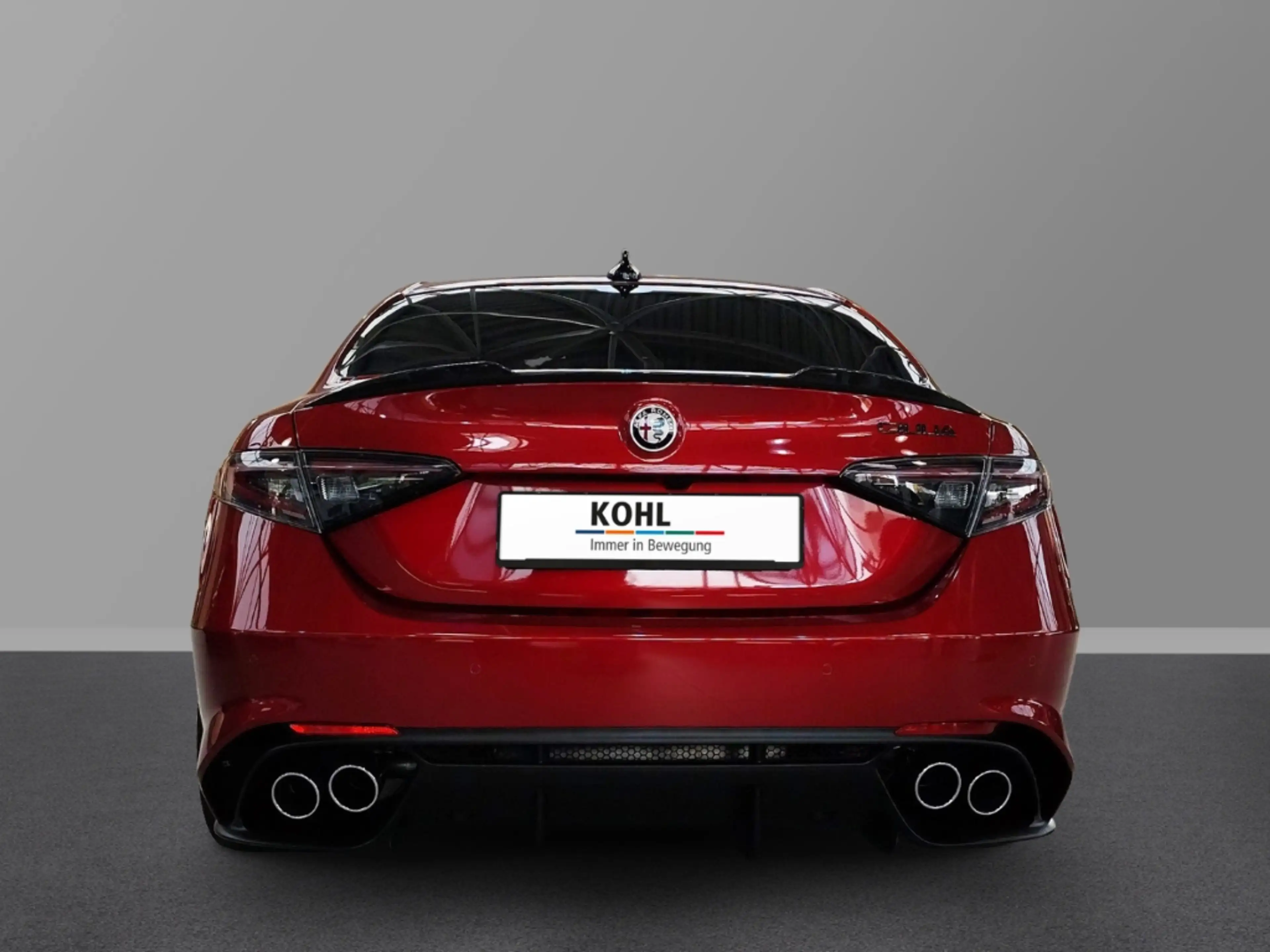 Alfa Romeo Giulia Quadrifoglio ORO ''LIMITED EDITION'' 521PS Navi — photo 5