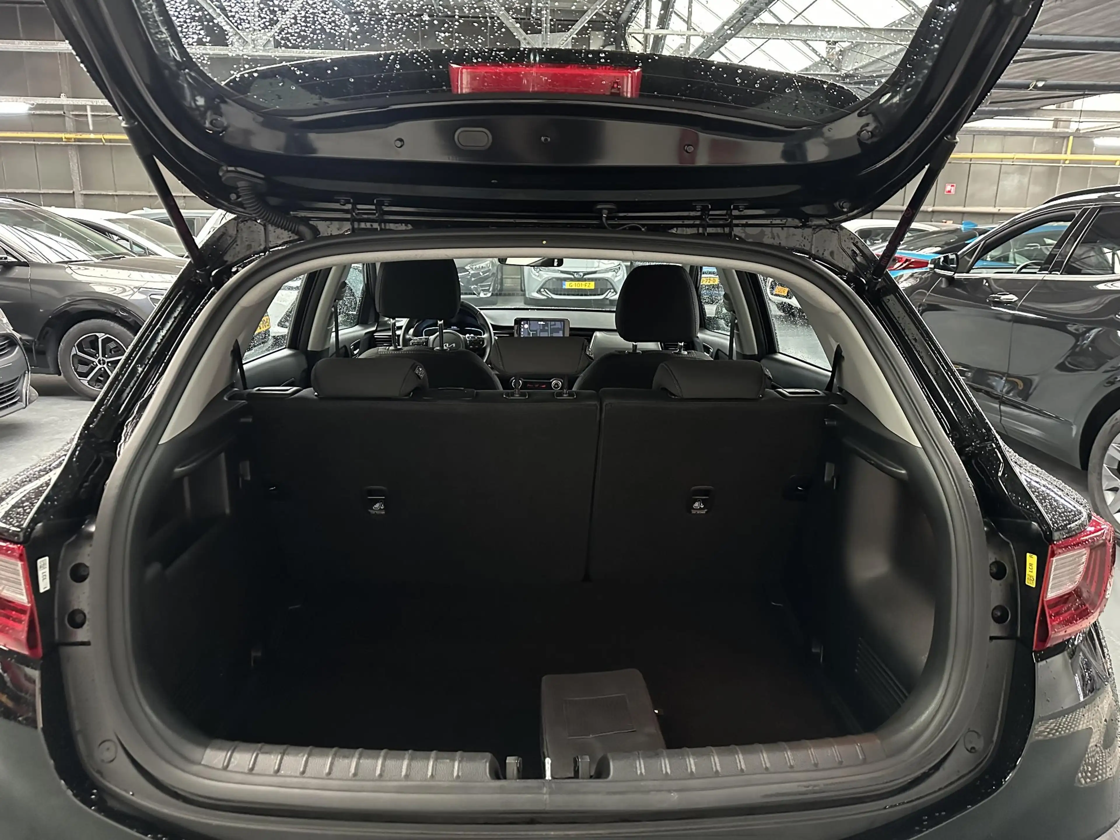 Kia Stonic 1.0 T-GDi MHEV DynamicLine — photo 14