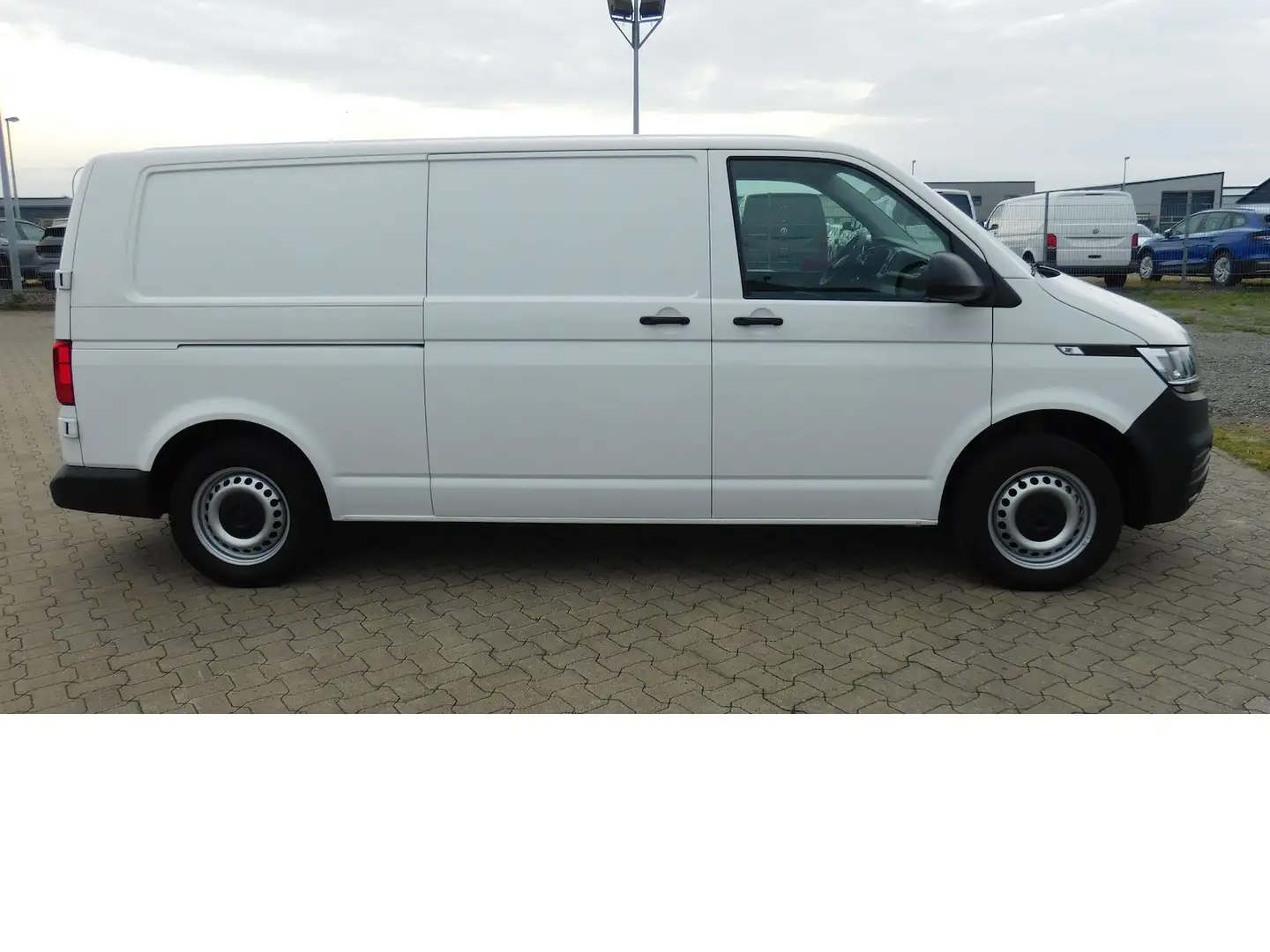 Volkswagen T6.1 Transporter Abt e- Lang 1-Gang Klima Radio Weiß - 2