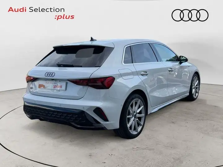 Audi A3 2025, foto 4