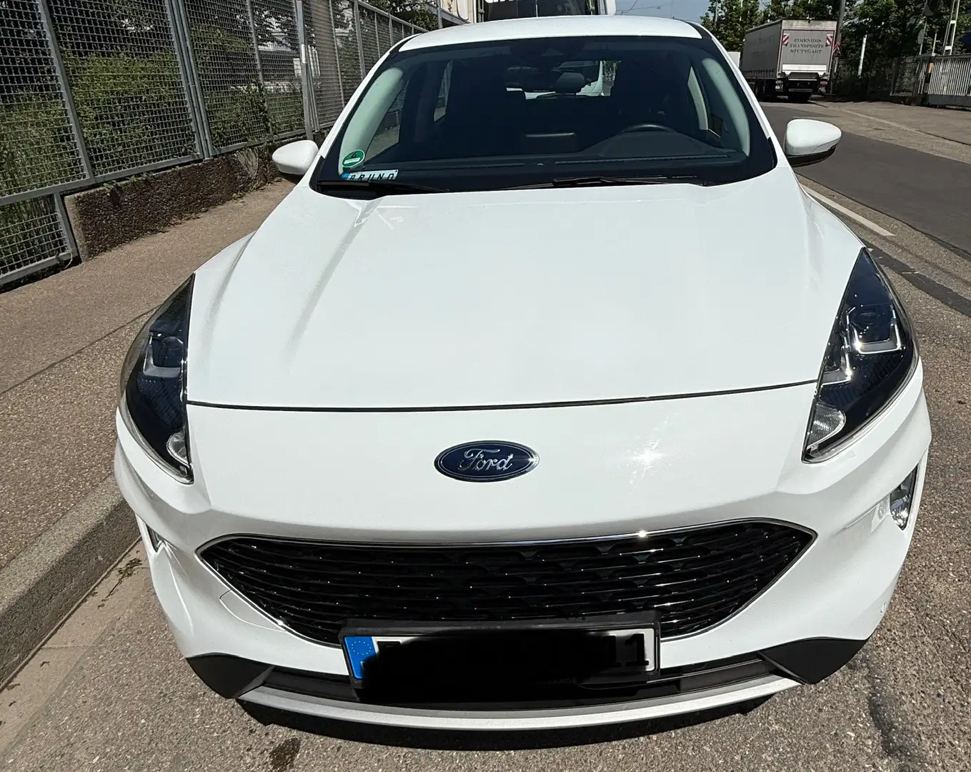 Ford Kuga 1.5 EcoBlue Aut. COOL&CONNECT Weiß - 1