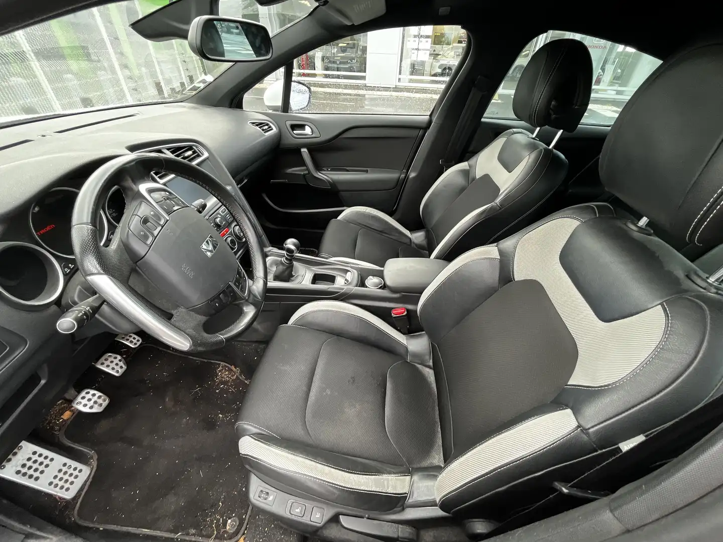 Citroen DS4 DS4 HDi 110 FAP Chic - 2